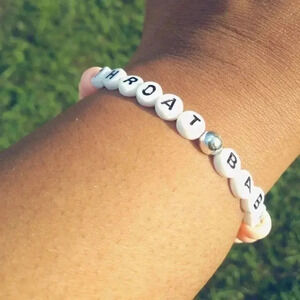 ✨B1G1 1/2 OFF✨ Throat baby bracelet